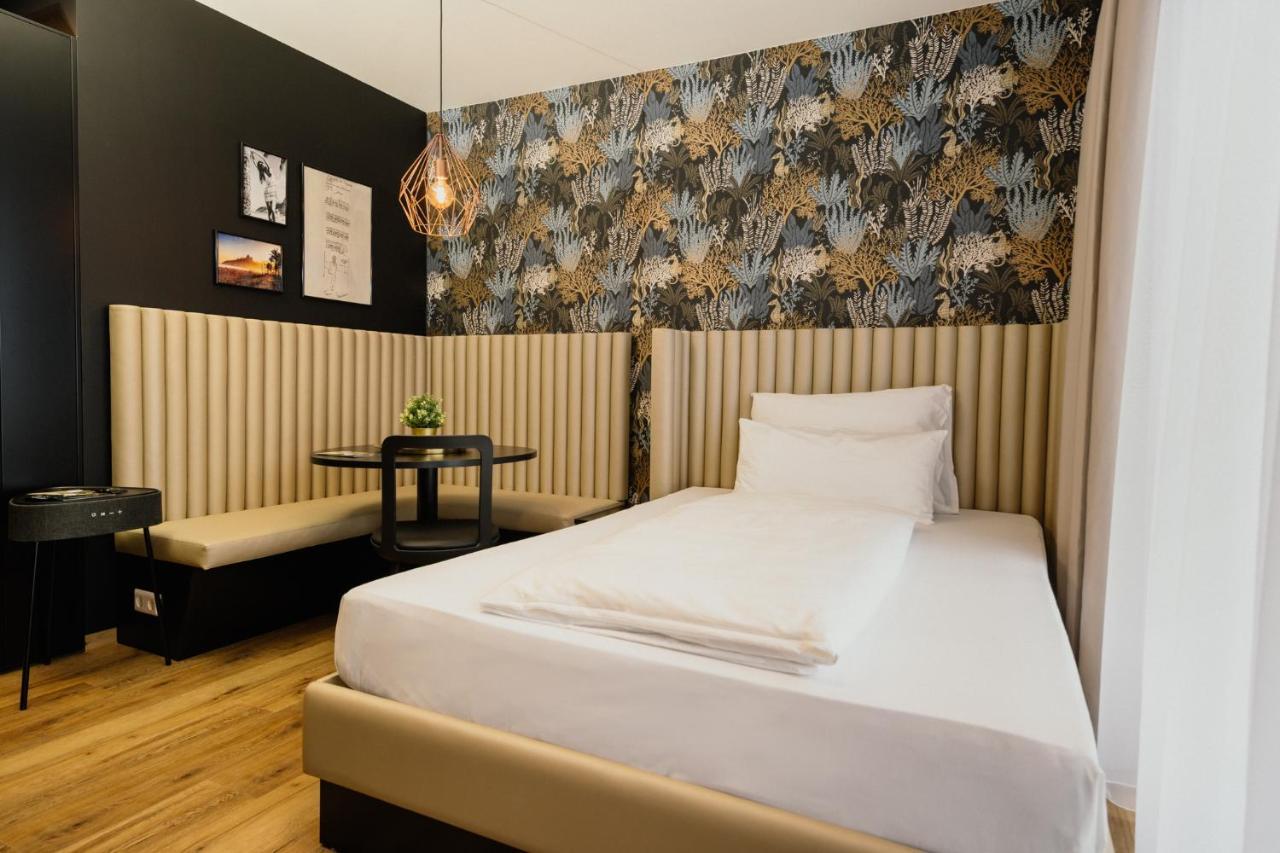 Rioca Neu-Ulm Posto 5 Aparthotel Buitenkant foto